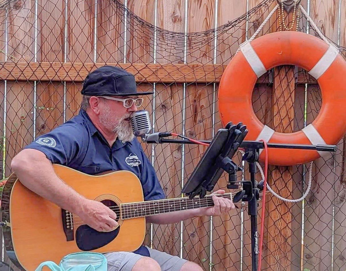 THURSDAY Prefunk performer, Chris McNeary, with be playing on the Jetty Patio, 4pm-6pm.
Enjoy North Jetty beer or even a glass of cider or wine! Non-Alcohol options are also available...our NJ Hop Water is refreshing!