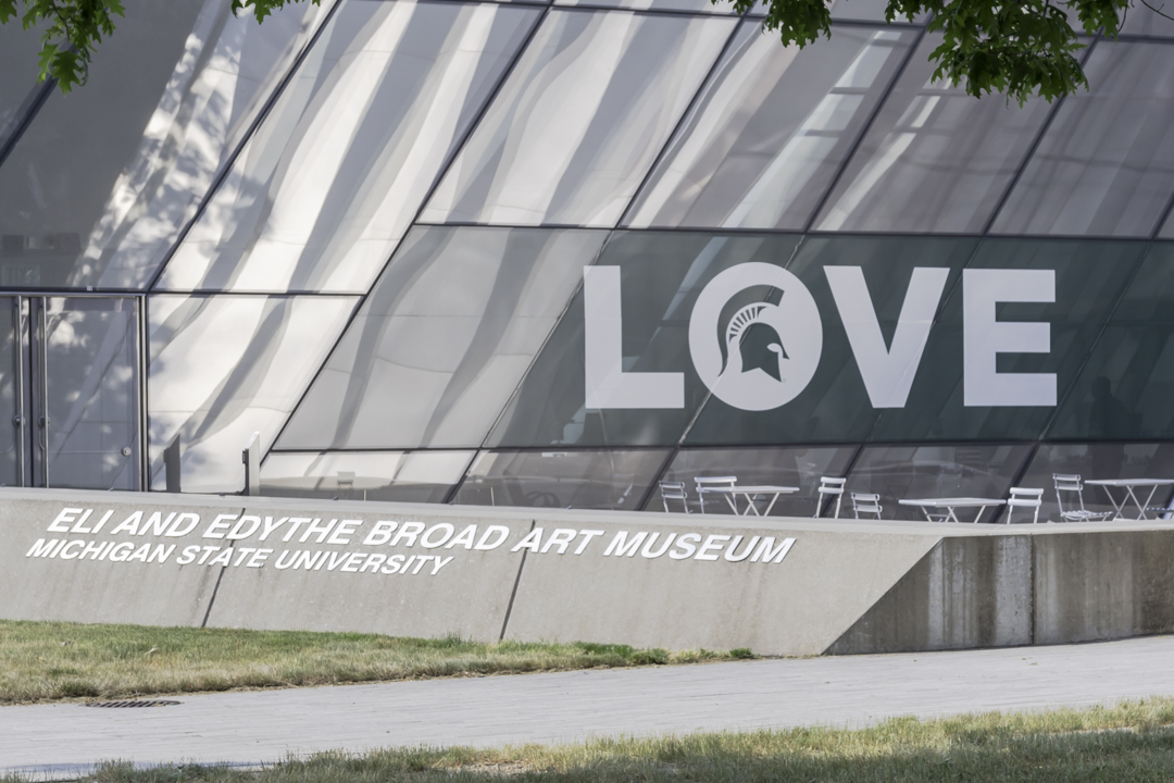 MSUBroad's tweet image. The MSU Broad Art Museum seeks a motivated, industrious, and creative Communications Intern to assist with graphic design tasks this fall!  Apply by Sep. 5 via Handshake → msu.joinhandshake.com/stu/jobs/81474…