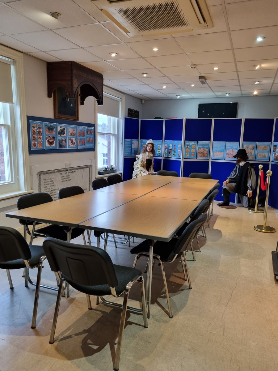 CongletonMuseum's tweet image. Room Hire (25 cinema style, 16 around tables)

£15 per hour
£80 per day 

Refreshments
£2.50 per head

Buffet lunch
£10 per head

Good availability in autumn. Dm or email info@congletonmuseum.co.uk to book.