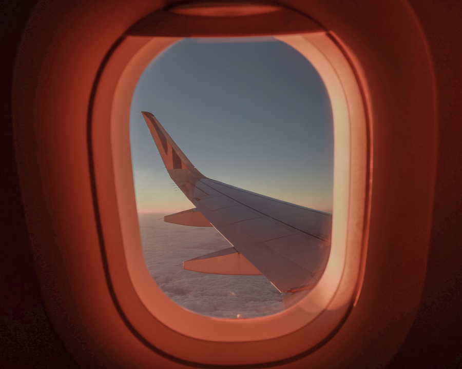 showroom1122's tweet photo. Airplane mode on! ✈️ https://t.co/lpniC8hJrA