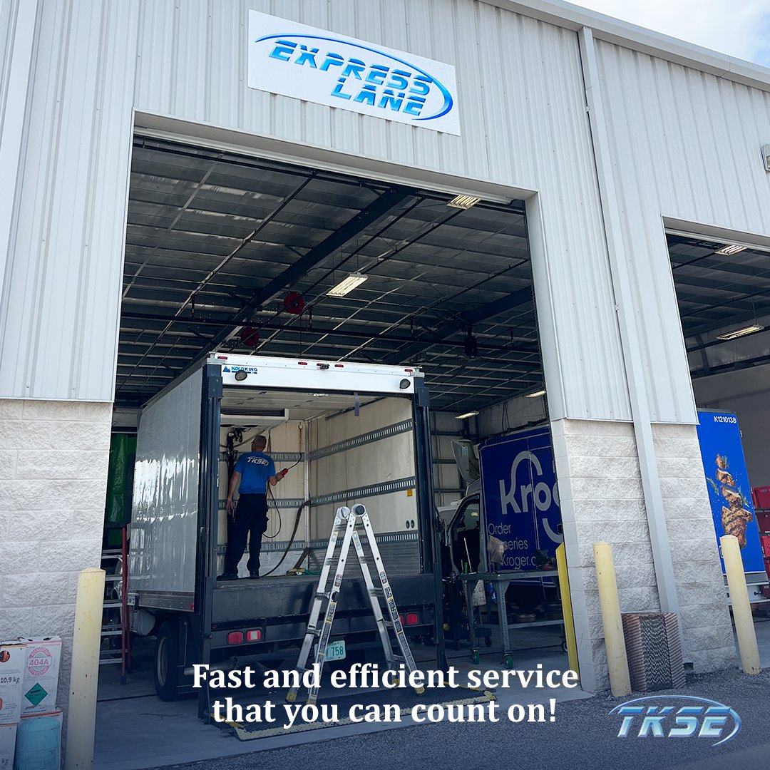 TKSoutheast's tweet photo. Need a quick turn-around for your transport refrigeration needs? We've got you covered! Ask about our Express Lane services at one of our BlueTrack select locations and get back on the road in no time. 🧊🚛 #ExpressLane #BlueTrack #Thermoking #Transportrefrigeration #TKSE https://t.co/1rTRQ1b4Qz