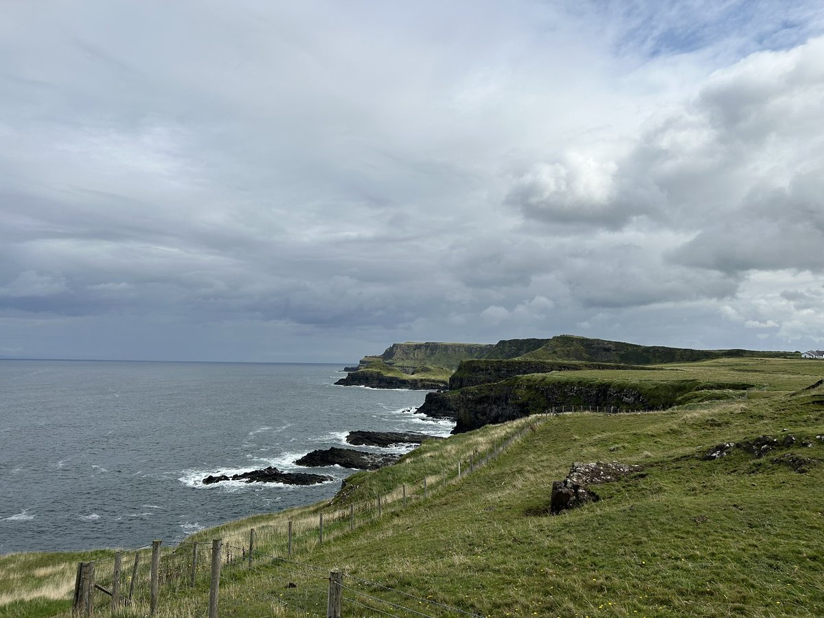ballycastle_sun's tweet photo. Fantastic walk from #runkerry beach to #giantscauseway @DiscoverNI @GoToIreland @ConnectNI @VisitCauseway @LoveBallymena @LoveBallycastle @exploreccag https://t.co/X8tceizRUQ