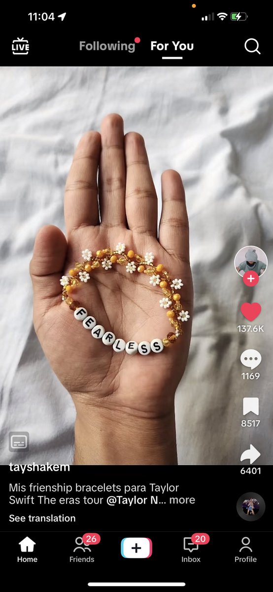 MiaSanMiley's tweet photo. Mexican Swifties are superior. I’m on their side of tiktok and their bracelets are funny af and wayyyy nicer 1000/10 #ErasTour #TaylorSwiftErasTour #taylorswiftMexico https://t.co/TVQV2zt5U1