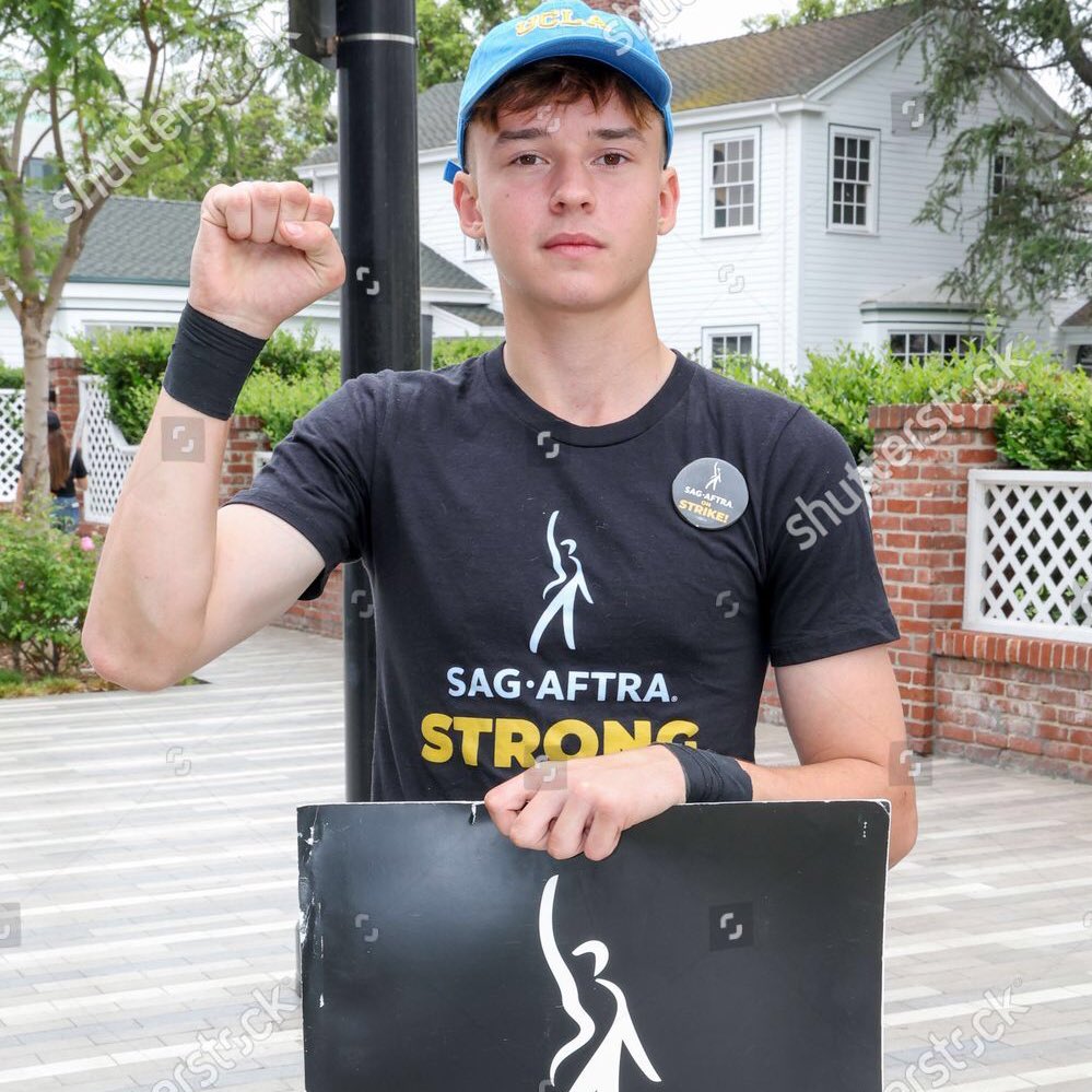 Maxstan2021's tweet photo. Max 🧢 🪧 🎥 https://t.co/HjA2gUKJfd