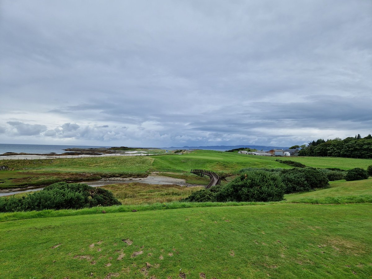 Spectacular location for this little 9 hole gem of a course..@TraighGolf