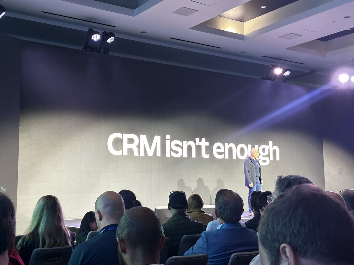 JimSchweitzer's tweet photo. “CRM is where hopes and dreams go to die” - @jeffiel #signalconf https://t.co/7IG21T7oak