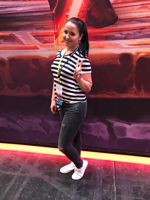 ✌🏻Morgen bin ich unterwegs auf der @gamescom ! 🎮 Wer ist noch da? https://t.co/5qcnK24EuU<a class="tags" target="_blank" title="On Twitter" href="/?out=eyJ0eXAiOiJKV1QiLCJhbGciOiJIUzUxMiJ9.eyJpYXQiOjE3MjA4MDkzMzEsImlzcyI6InR3cG9ybnN0YXJzLmNvbSIsIm5iZiI6MTcyMDgwOTMzMSwiZXhwIjoxNzUyMzQ1MzMxLCJyZWRpcmVjdF91cmwiOiJodHRwczovL3R3aXR0ZXIuY29tL2dhbWVzY29tIn0.29JxE2FE9TrOzkLtI-jqQGnuZA96qJv285y7P-twb1shY-COz07IPPjwAt-aIbfOAZd16qzLuDLAuBzZ1JO9Xg">@gamescom</a>