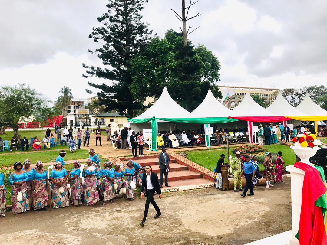 MINAC237's tweet photo. Cérémonie d'ouverture des espaces: UNITE, DIVERSITÉ CULTURELLE, GRANDES FIGURES DE L'HISTOIRE DU CAMEROUN présidé par le MINAC en présence des autres membres du gouvernement et corps diplomatique
#minfopra
#minmap
#Mint
#minjustice https://t.co/7ZwAbeMofq