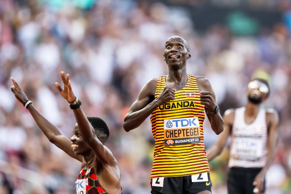 SpiceFMHoima's tweet image. #SpiceSports 

Three-time World champion in the 10000m, Joshua Cheptegei, has reportedly encountered an injury setback in Budapest, casting a shadow over his participation in the 2023 World Athletics 5000m heats, scheduled for tomorrow August 24.