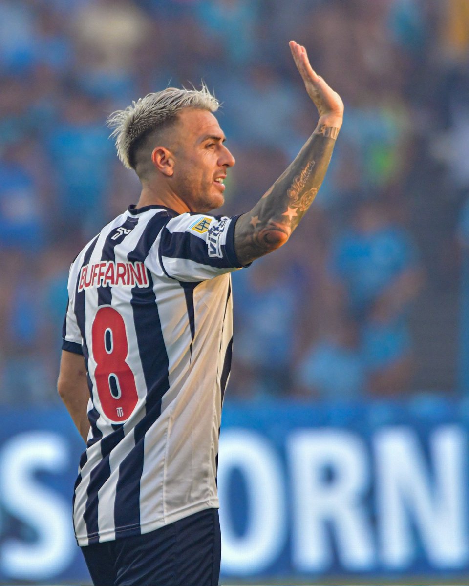 No te vayas 🥺💙