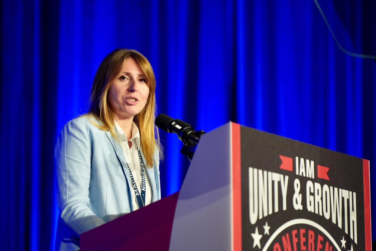 IAM_Union's tweet photo. .@iamawcanada's @ivana_saula sheds light on the impact of #AI on unions and the need for a clear framework that protects workers’ rights and their jobs.
#IAMUnity https://t.co/lKJBKvznQg