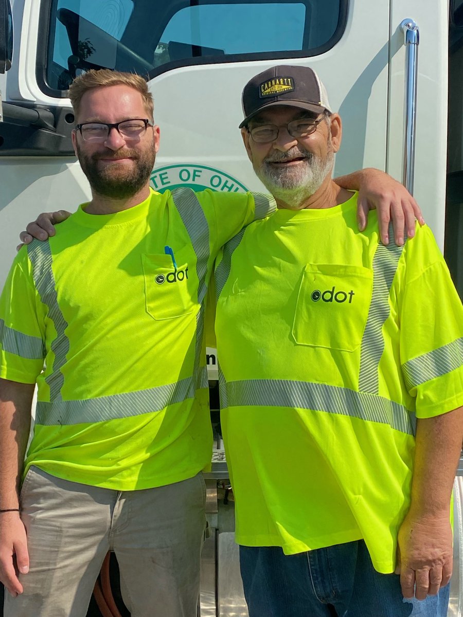 sdean13's tweet photo. It’s a family thing…..
⁦@ODOT_Statewide⁩ ⁦@ODOT_Cleveland⁩ ⁦@ODOT_Dayton⁩ https://t.co/cRvfsqknjm