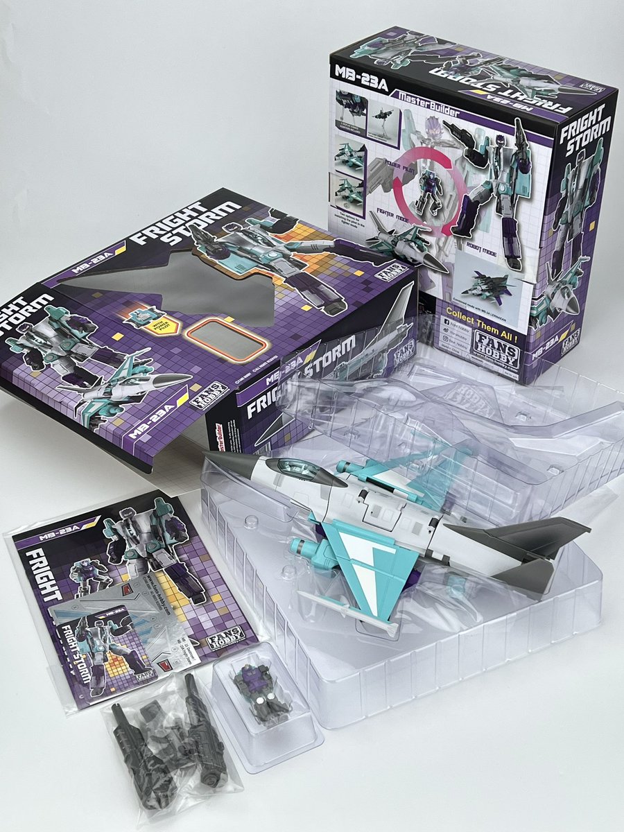 fans_hobby's tweet photo. Check out the packaging box of MB-23A FRIGHT STORM, see also when it’s placed together with MB-23 DESTROYER & MB-19B DOUBLE AGENT B!
#fanshobby #thirdpartytransformers #destroyer #buster #masterforce #powermaster #frightstorm #dreadwind #doubleagent #doubledealer https://t.co/InlhOzfrpG