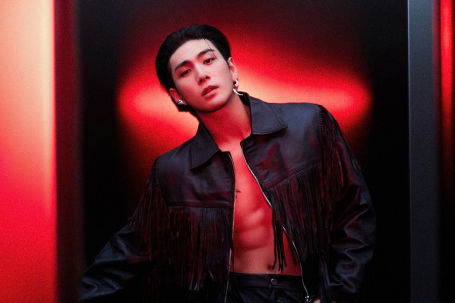 soompi's tweet photo. NU'EST's #Baekho Sizzles In New Teasers For Remake Of #ParkJinYoung's "Elevator"
https://t.co/jcGJs9t8Qo https://t.co/9x7oIVRjFI