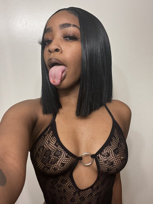 Face Card Never Declines😘 https://t.co/BKwMUseBPe