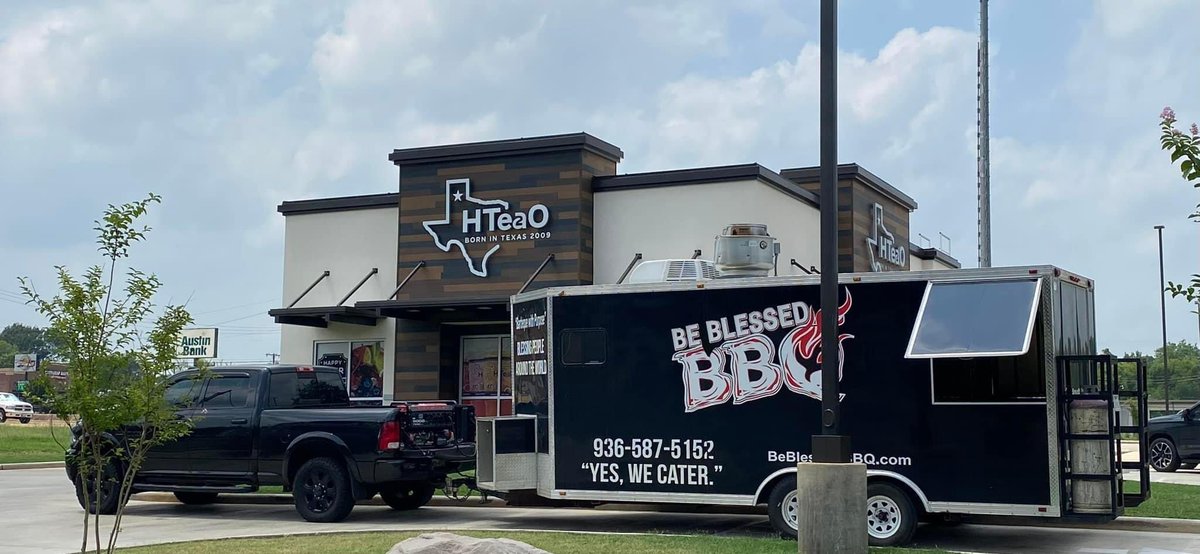 HTeaoNac's tweet photo. Come get your Wednesday #HTeaO🥤 &amp; Barbecue!

🔥🔥 Wednesday Special🔥🔥
2 BBQ Sandwiches for only 13.99

(Located in back parking lot of HTeaO)
Covered picnic tables provided as well. 11am-6pm 

#BeBlessedBBQ #foodtruck #easttexasbbq #nacogdochestexas #hteaonac https://t.co/V1NncsXcr3