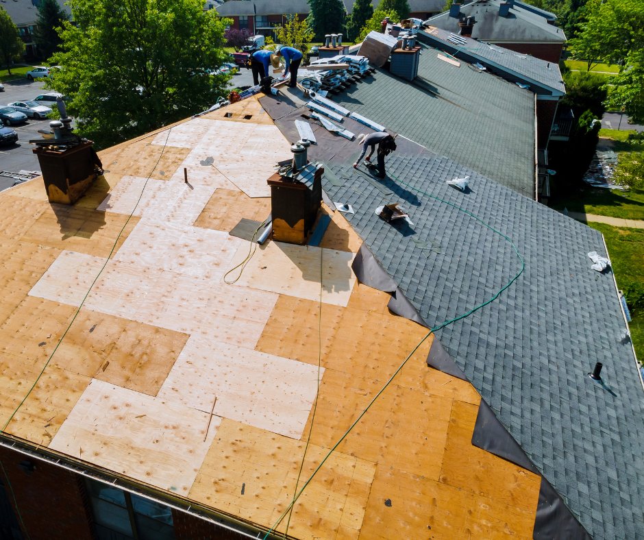 Our roofers are here to help you when your roof is giving you issues. Call our roofing experts today! 

#ExpertSuperSealRoofing #Roofing #Sealing #Tuckpointing #Residential #Commercial #Industrial #Roofers #TuckPoint