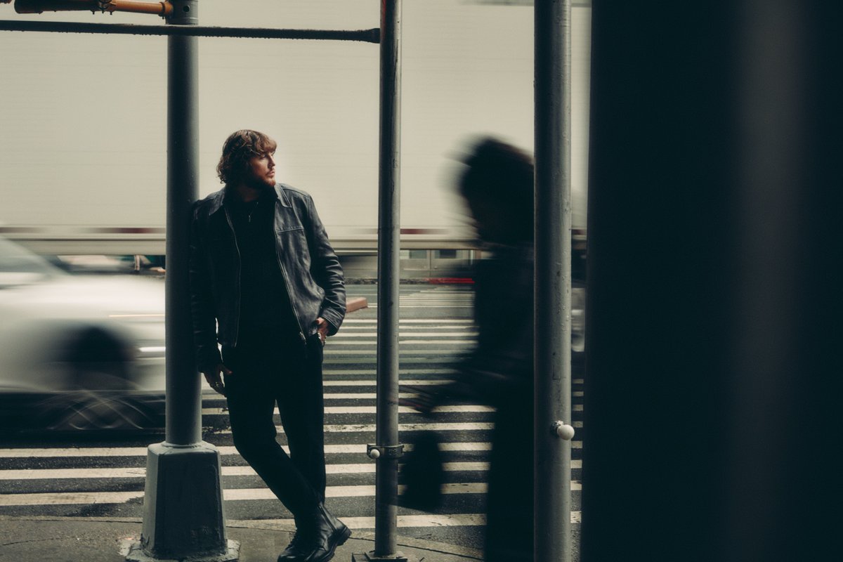 Taking a trip down memory lane... when was the first time you heard my music? 

📸 Ed Cooke