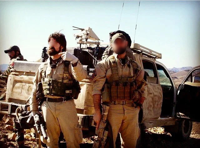 GenDischarge's tweet image. Two operators in the Regimental Reconnaissance Company, the 75th Ranger Regiment&apos;s Tier One Unit, pose for a picture. The RRC is tasked with, among other things, performing recon missions for JSOC. #rangers #jsoc #armyrangers