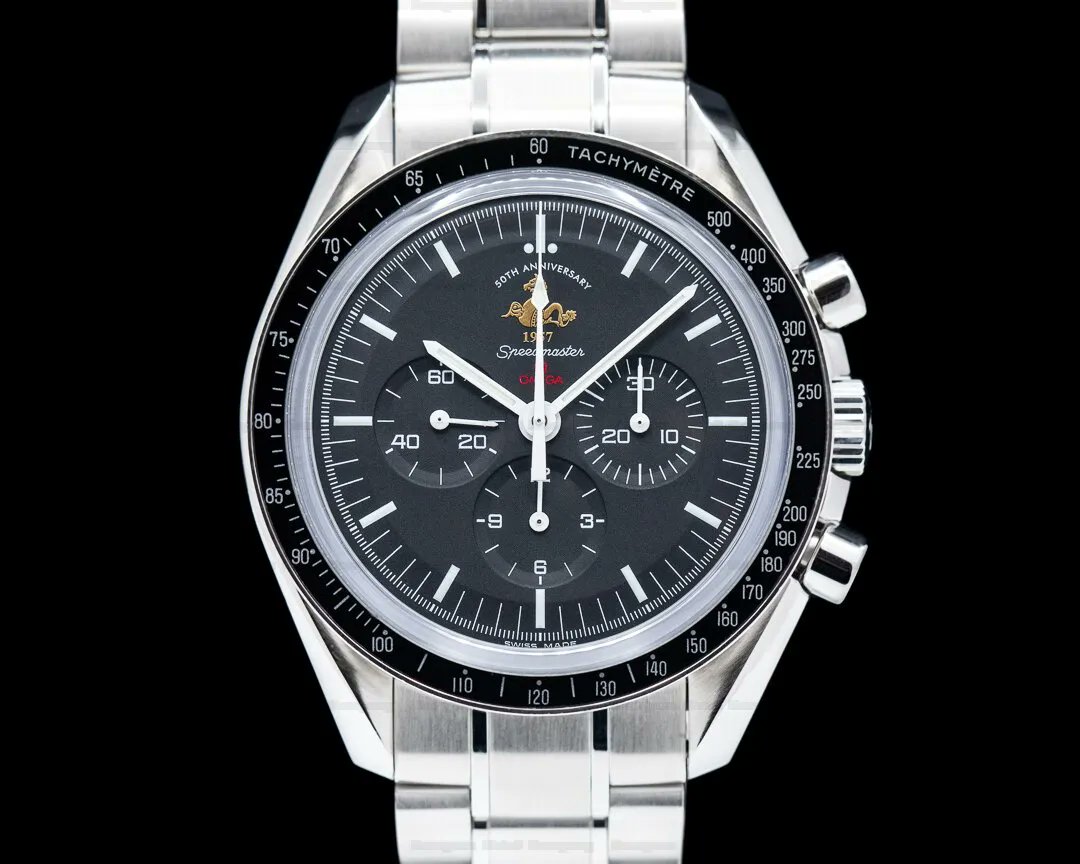 EuropeanWatchCo's tweet photo. Omega Speedmaster Chronograph Black Dial '50th Anniversary' LIMITED. https://t.co/QhCPMI91l9
#Omega
#SpeedmasterChronograph
#Horology
#Omega31130423001001 https://t.co/HKAQWwIJBY