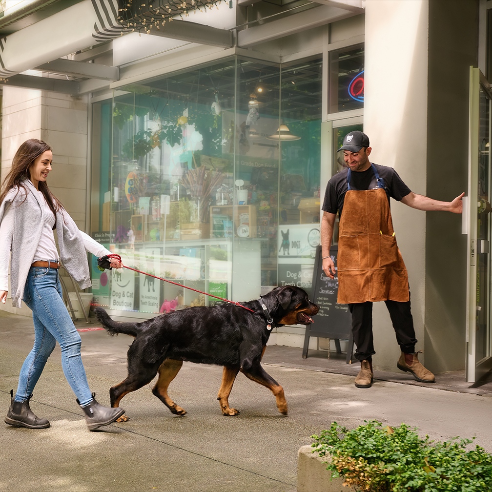 Our Rope Slip Leash is a convenient collar and leash combo that easily slips over your dog's head and adjusts for a comfortable yet secure fit on any neck size. 
⁠
Find out more at: l8r.it/g2Ie

#rcpets #welovepets #inspiredbypets #makeeverydayatreat