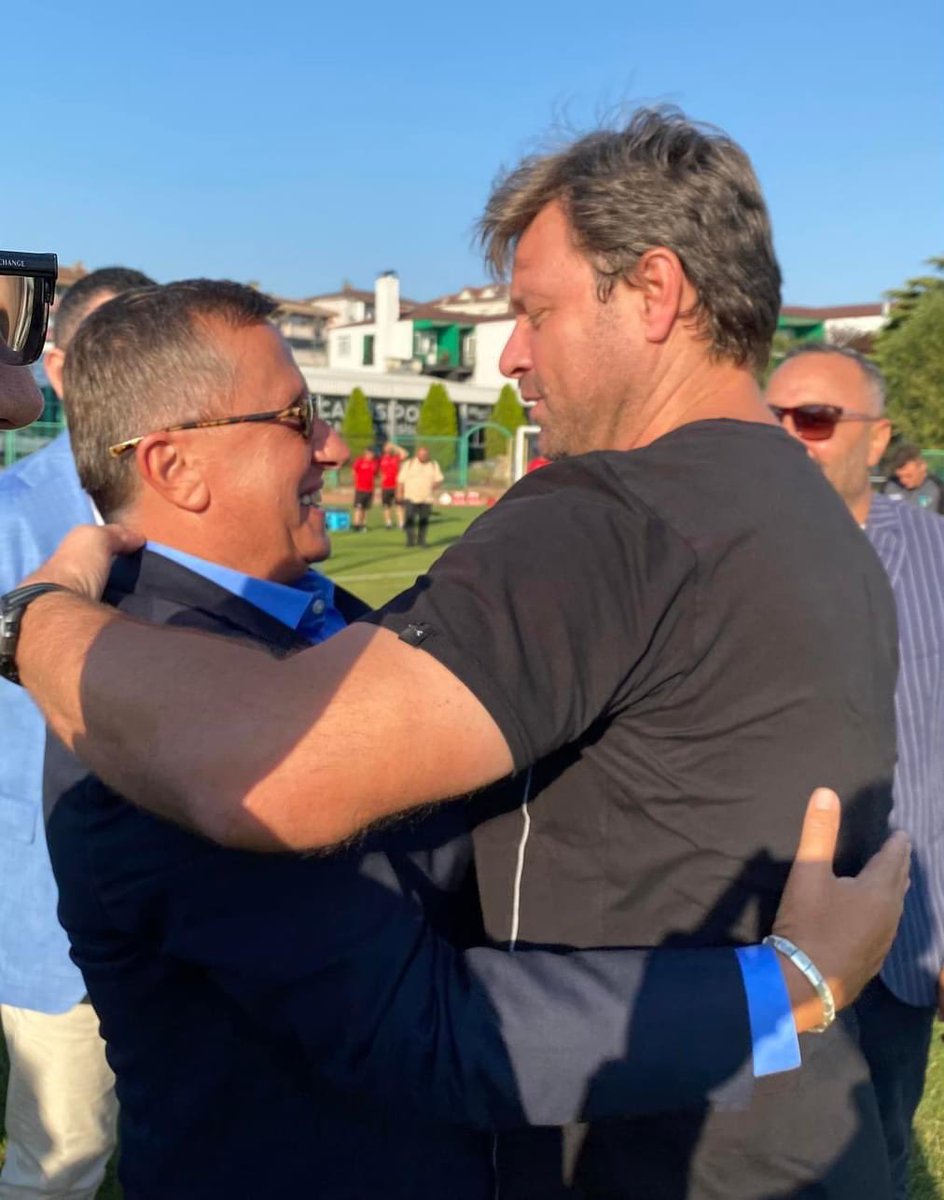 Lütfü Türkkan tweet media