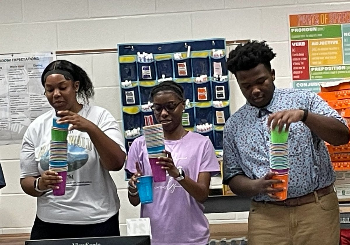 FBLACH720's tweet photo. TCHS FBLA had an amazing turn out for our new member social. We had so much fun meeting you guys, playing games, and talking about FBLA. We hope to see you at the first chapter meeting 8/30. #btty #4theT #gafbla @georgiafbla https://t.co/9Vntgp3MIP
