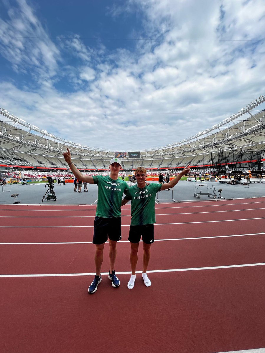 BAAC_NI's tweet photo. lt's been a wonderful end of season for Callum Baird, going to the World Athletics in Budapest as part of the Irish Mixed 4×400m Relay Team.

https://t.co/sacpGosrY1

#proudclub 💚🖤 https://t.co/kEao4FrhMw