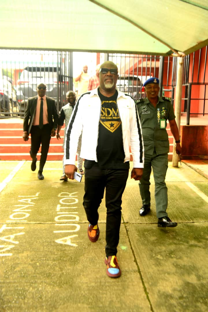 Senator Dino Melaye. (SDM) tweet media