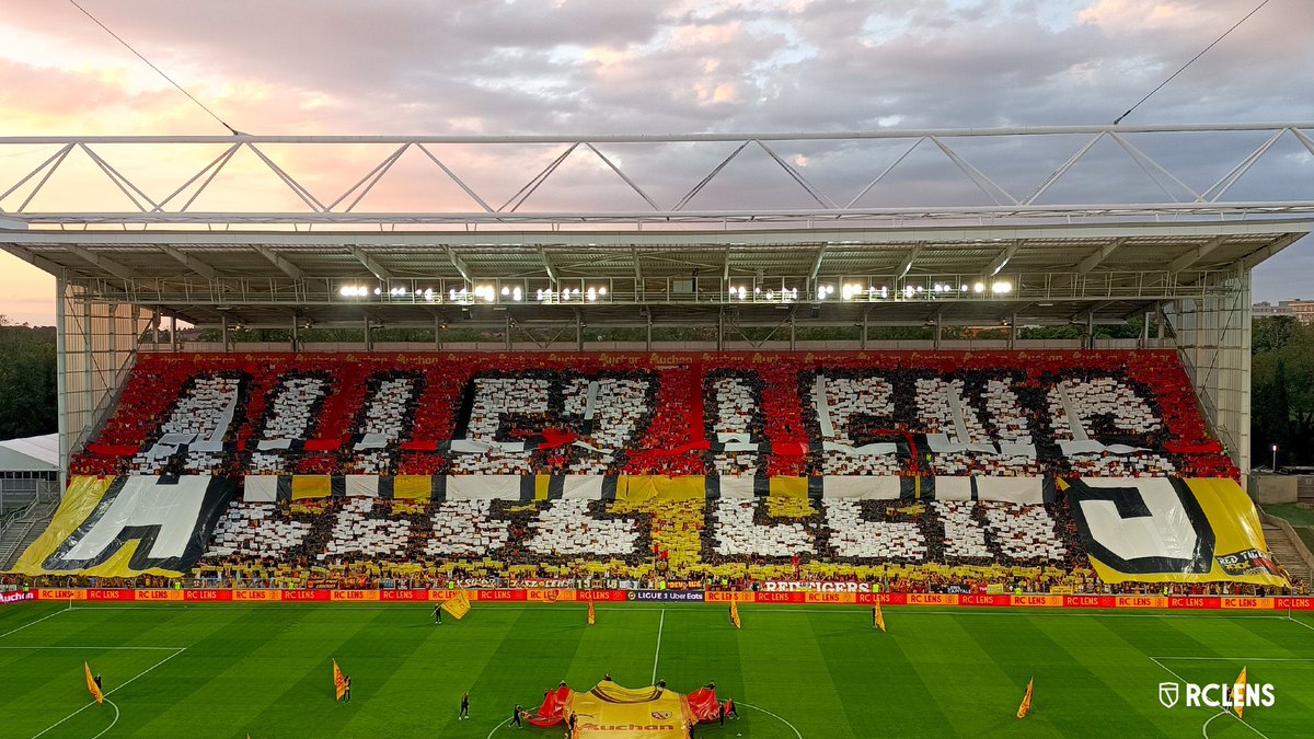 FloZobenbiehler's tweet photo. 🏟️ Affluences 🇫🇷 du week-end:

🥇42 576 Lyon-Montpellier
🥈37 233 Lens-Rennes
🥉34 536 Lille-Nantes
4️⃣27 332 Toulouse-ParisSG
5️⃣26 661 Metz-Marseille
6️⃣24 103 StÉtienne-Quevilly (L2)
7️⃣19 574 LeHavre-Brest
8️⃣15 848 Lorient-LeHavre
9️⃣12 887 Reims-Clermont
🔟10 926 Nancy-Epinal (N) https://t.co/smg439GGxx