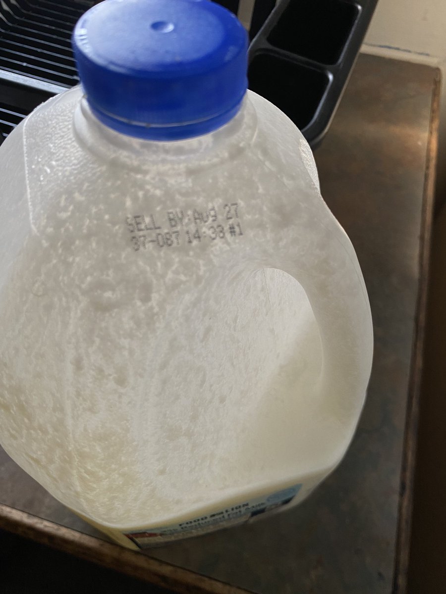 Wtf_nation's tweet photo. Milk at @FoodLion is spoiling faster than I can blink ! https://t.co/t37vLc03if