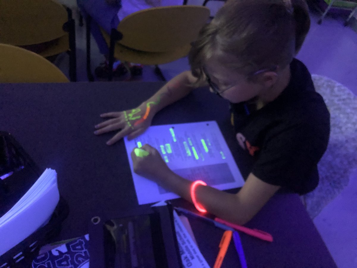 Hailey Carter tweet media