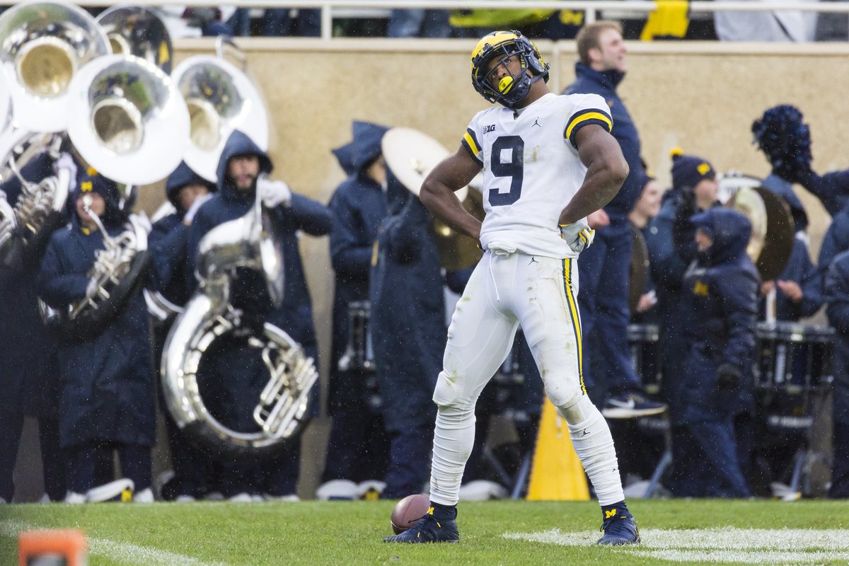 BlueBarronPhoto's tweet photo. One of my most iconic photos of the Harbaugh era https://t.co/MU3K2FROym