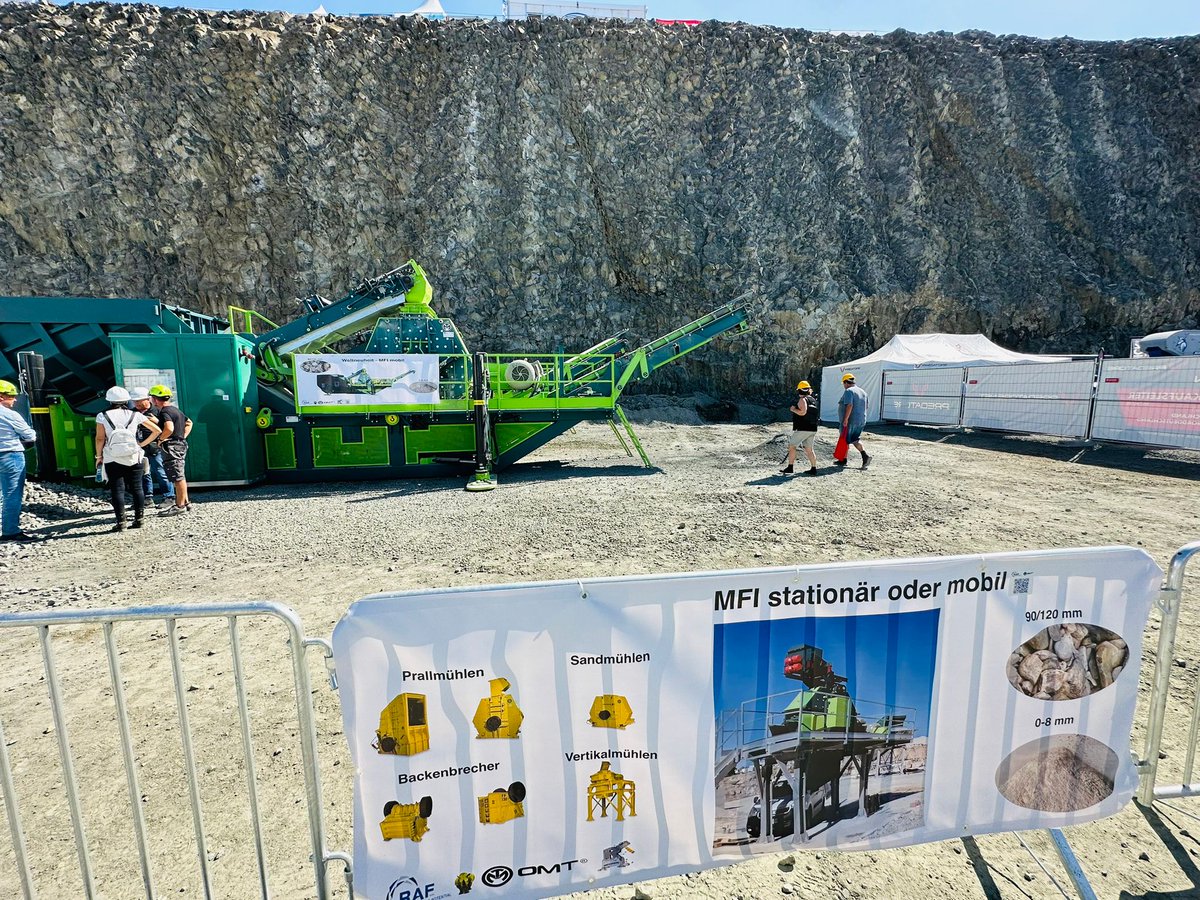 The first day of <a href="/steinexpo/">steinexpo</a> with our partners, RAF S.p.A. was an awesome success! Thank you to everyone at the expo! 

Check out RAF S.p.A. here: bit.ly/3YMKyKE
#mining #aggregate #miners #earthmoving #expo