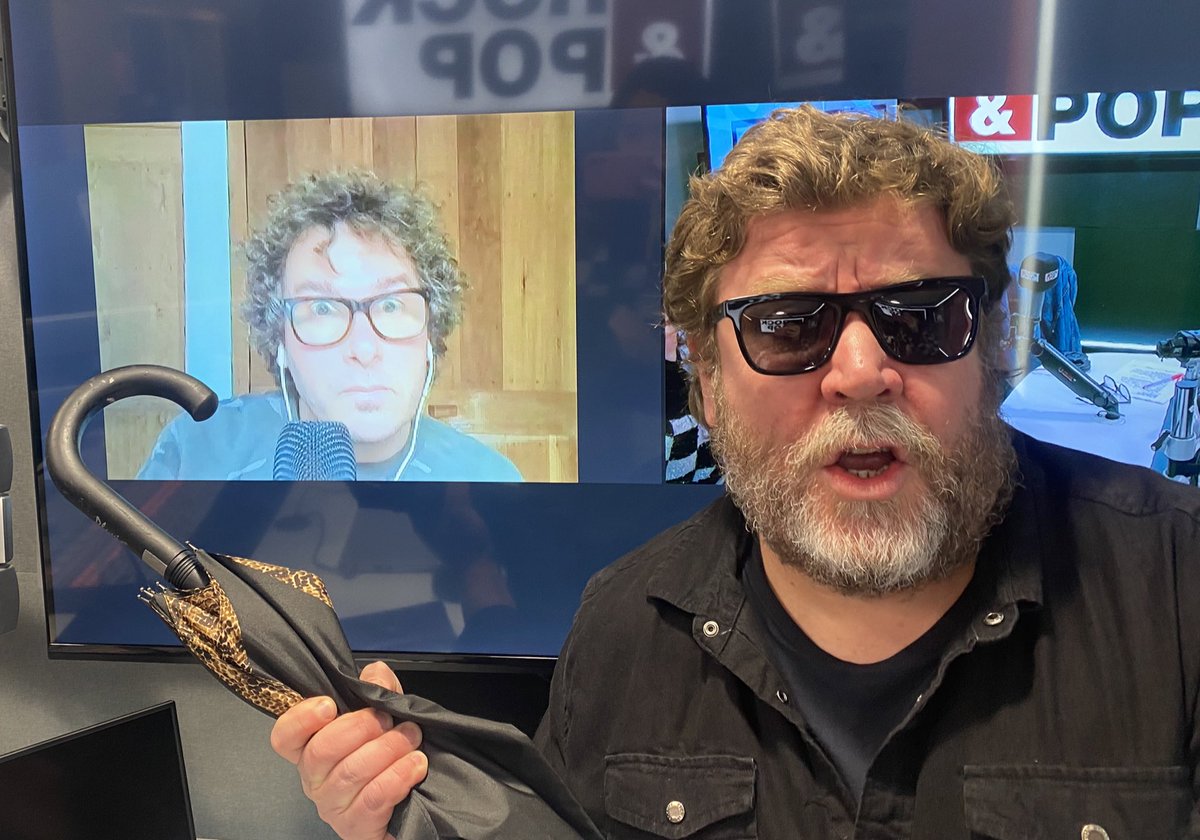 #UnPaisGeneroso tiene las mejores conversaciones para un día lluvioso☔️ India es el 4to país en llegar a la🌙 y Javiera Rey de <a href="/Star_Tres/">Star Tres ✨</a> con la noticia+ <a href="/GaboTuitero/">Marcos</a> la relación entre el hiphop y los remedios + <a href="/aalaluf/">Alejandro Alaluf</a> con la vuelta del #Atari 👀94.1 y rockandpop.cl🐀