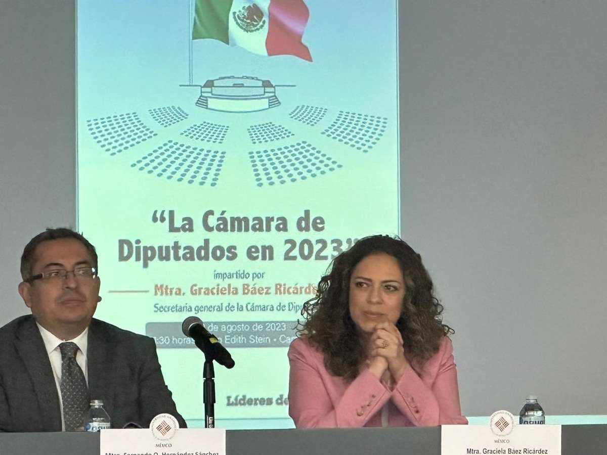 GracielaBaez's tweet photo. Hoy tuve el gusto de asistir a la @AnahuacSur para contarles sobre el funcionamiento de la @Mx_Diputados, el @ECSL_Diputados y del @PC_Diputados. ¡Muchas gracias por la invitación! https://t.co/YnkKzLlro8