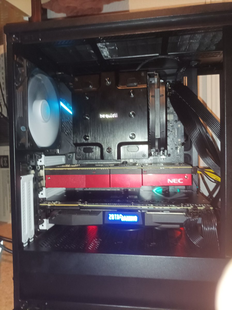 Anno0770's tweet image. It lives.
Threadripper 1950X
64 GB RAM
NEC #VectorEngine 10C
Nvidia 2080 Super