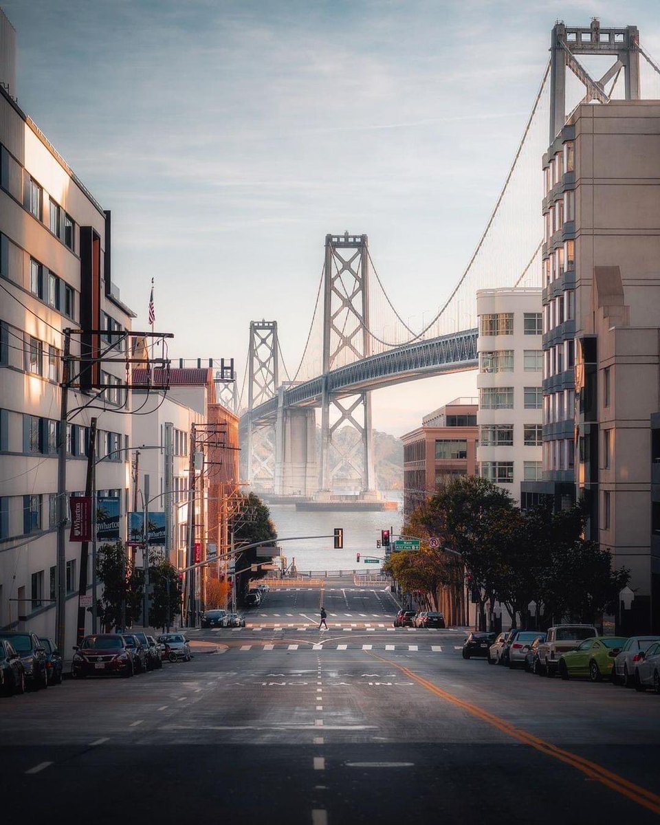 catrachosf21's tweet photo. @BayBridgeWatch nice picture https://t.co/7x28TNKUX1