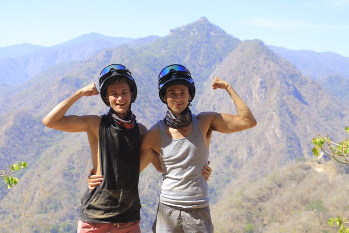 happy birthday to the most special person in my life, thank you for everything you teach me and most