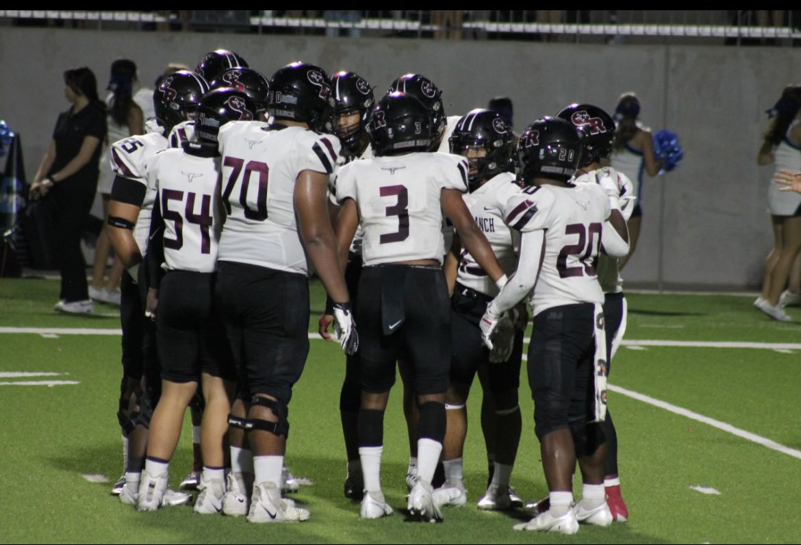 DeionDrinkard1's tweet photo. Thank you Heavenly Father for putting me and my team in this position. 🙏🏽
First Game of my senior year this Friday! 
7:30 at the Ranch
 Ready to WORK!!! https://t.co/QqtLBe2sf1