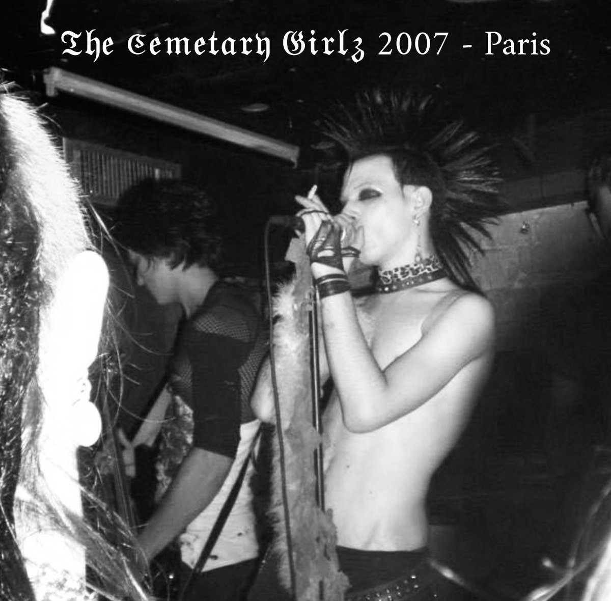 cemetarygirlz's tweet image. On this day 16 years ago, 24 August 2007, the first show of The Cemetary Girlz 🦇🖤
No Facebook, no instagram, postpunk com didn’t exist yet to tell you what band is cool or not, just Goths and punks enjoy music 
#TheCemetaryGirlz #gothic #goth #deathrock #punk #batcave #goth