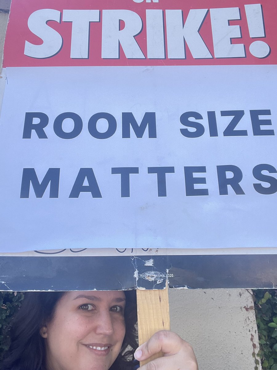 REALLY feeling this sign today. 🪧✊🏼 #wgastrike #wgastrong