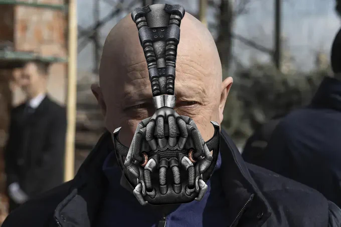So Mr Prigozhin, what's ze next step of your master plan?

Crashing zis plane... wiz no survivors