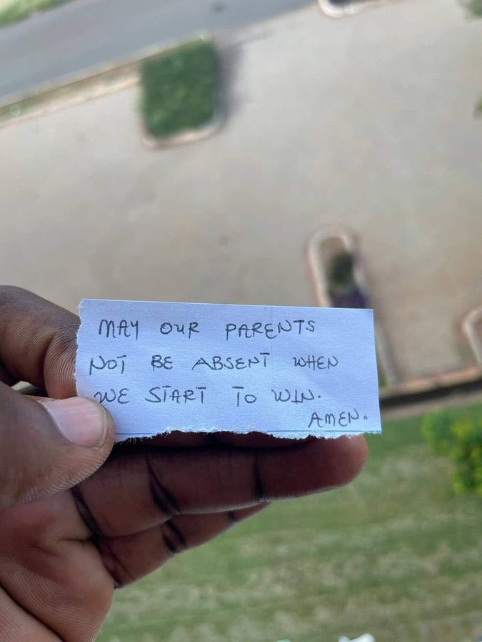 Say nothing, but retweet