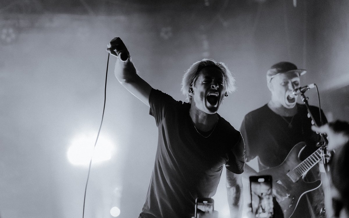 THE WORD ALIVE tweet media