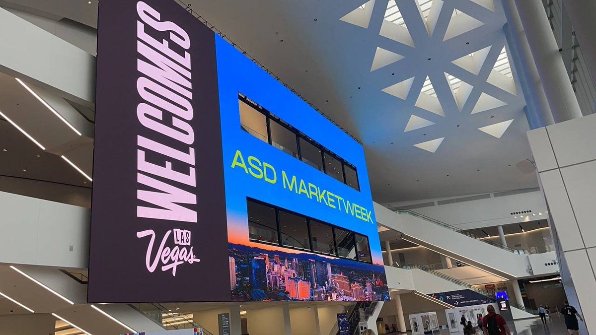 ASD Show!
Attended the largest small goods show in the country
Full setup, translation, presentation of products and services,