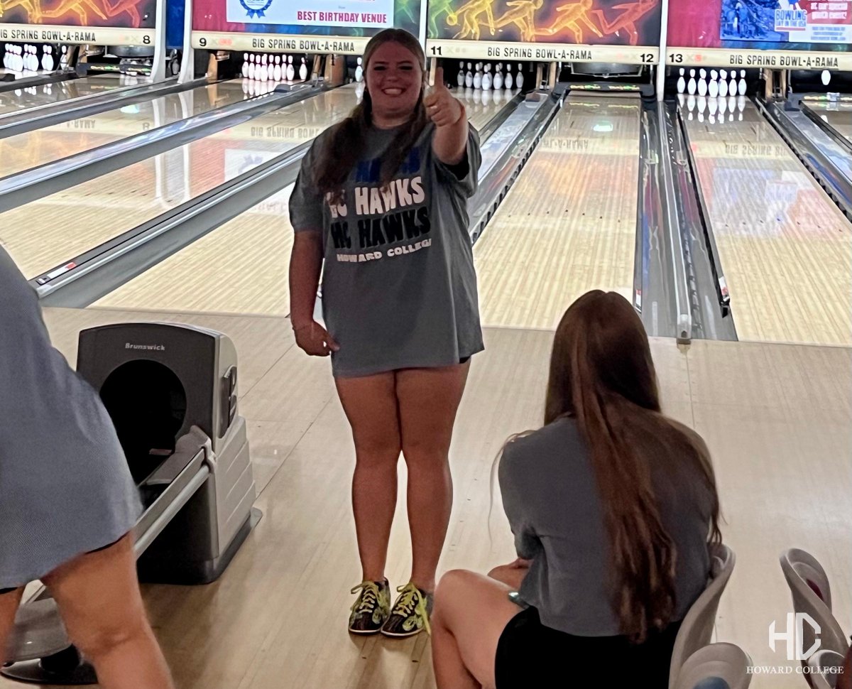 HC_BigSpring's tweet photo. Big shout out to Big Spring Bowl-a-Rama for letting Howard students take over the lanes for the night! Thanks to everyone who came out and made Bowling Night a huge success 😁 🎳 👏🍕
#Howardbigspring #bowlingnight https://t.co/fCwzMHliL9