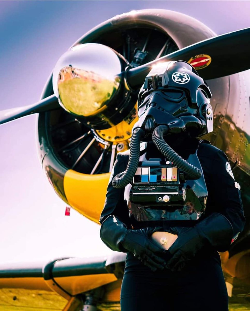 The only thing prettier than a sunset is our Pilots! This week's transmission from our Black Widows: #WidowWednesday Eyes to the skies! TI-88310 of German Garrison 501st Legion Jolly Roger Squadron #jrsblackwidows #blackwidow #tiepilot #jollyrogersquadron