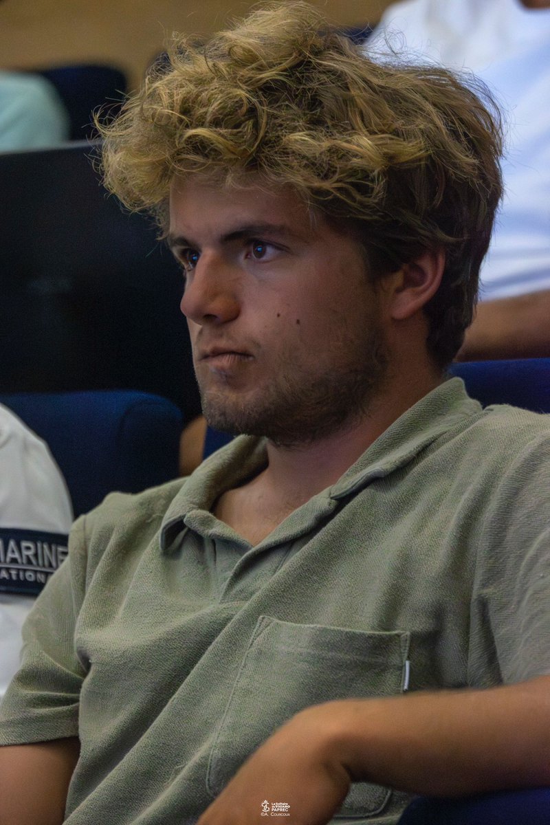 Une longue journée de réunions sur @LaSolitaire54e . Concentration vous croyez ?