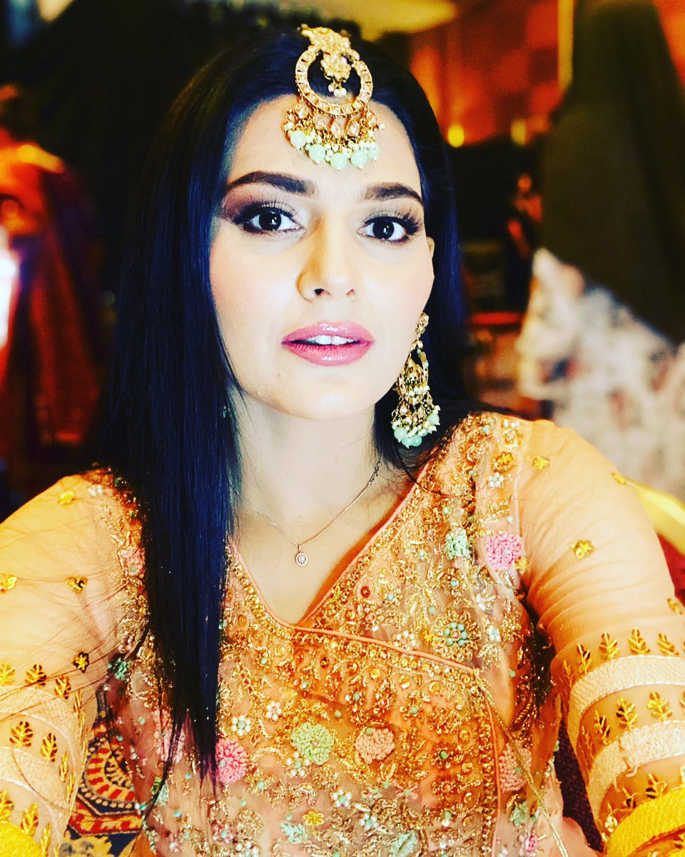 Once again , Back again 🥰 #mashaAllah 

 #sophiamirza #SM❤️ #ethniclook 

@IamSophiaMirza